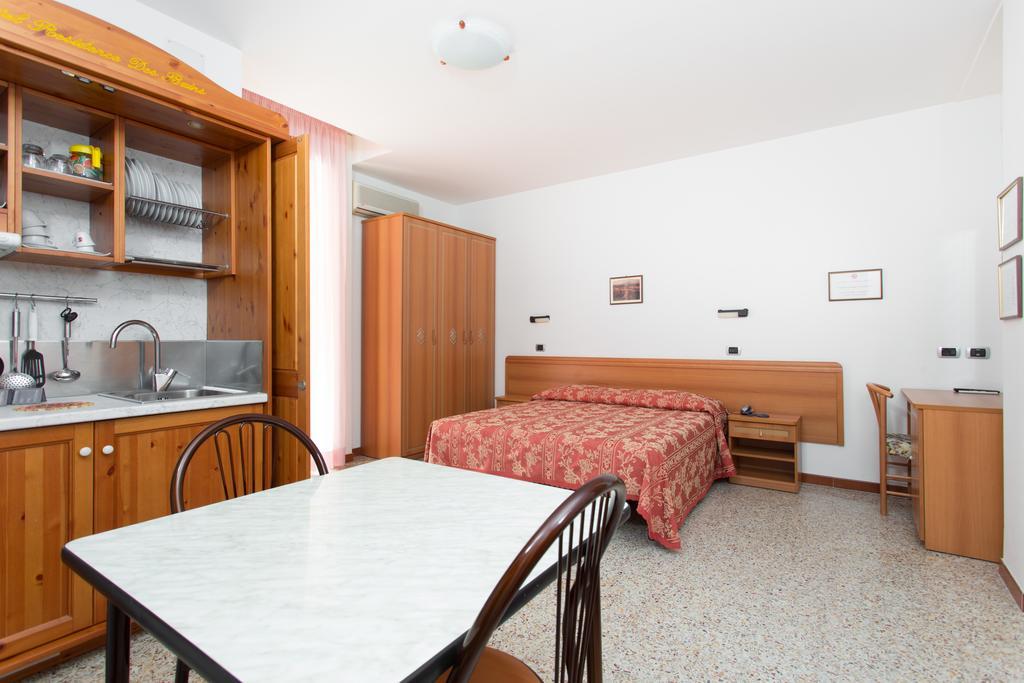 Hotel Residence Des Bains Cesenatico Habitación foto